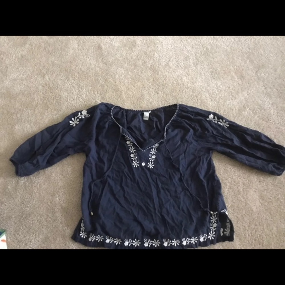 Women’s Blouse